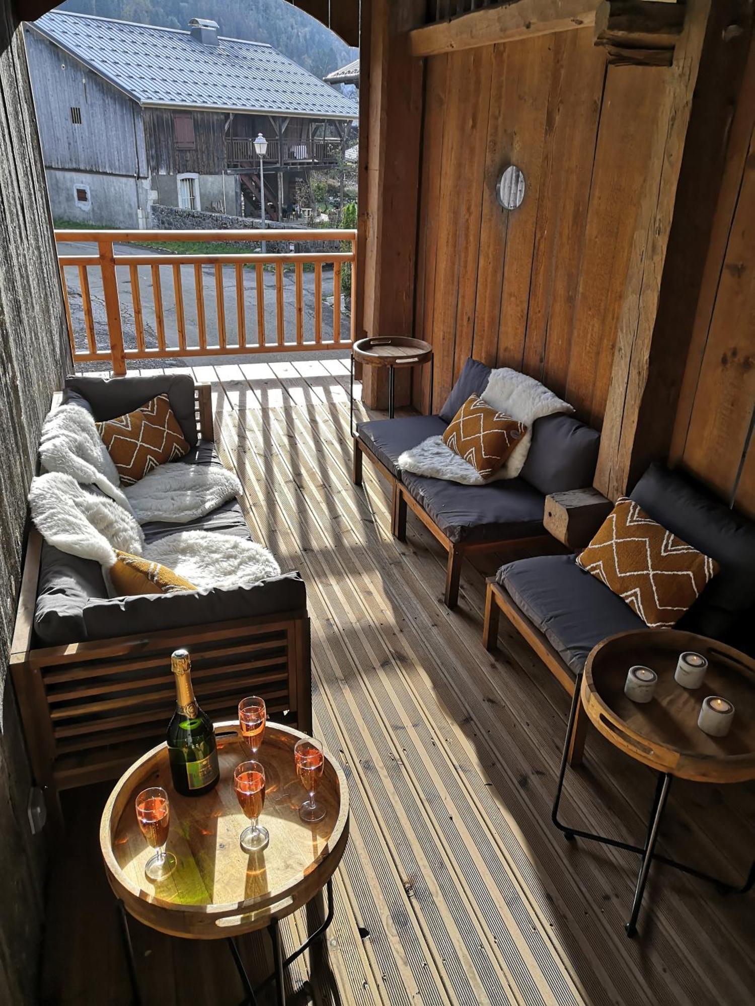 Chez Leon, Jacuzzi Et Sauna Des Le 1Er Septembre 2025 Samoëns Eksteriør bilde
